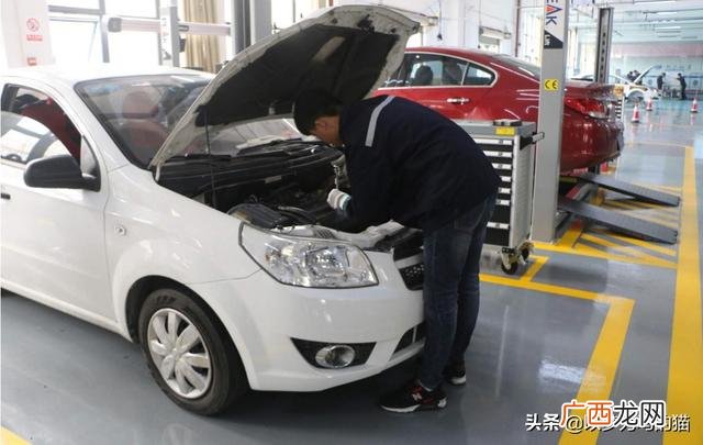 男低学历最易学的技术 没学历学什么技术最赚钱男生