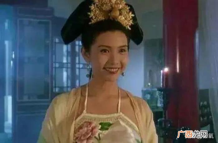 唐艺昕的脸为什么那么尖，只有我觉得唐艺昕的长相在历代建宁公主中最符合