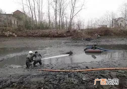 养殖池如何设计排污管 养殖塘如何排污