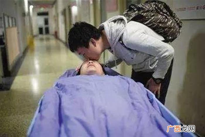 这才是生完孩子老公可能有的反应 生过孩子男人感觉得出来吗