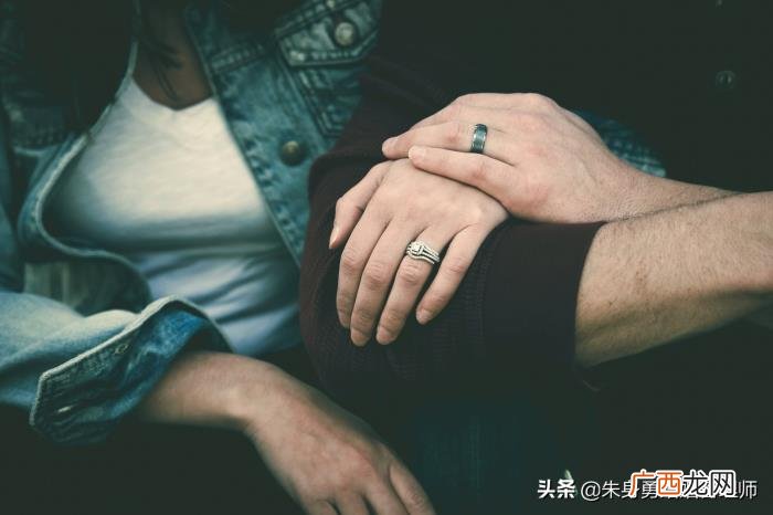 离婚带娃的女人到底能不能娶 离婚带两个孩子的女人能娶吗