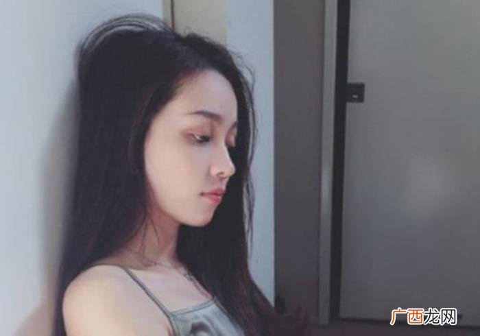 女友坚决分手全部拉黑，女朋友分手后拉黑了全部联系方式