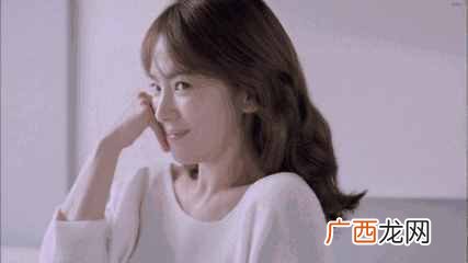 各自优缺点介绍 粉底液和b b 霜有什么不同