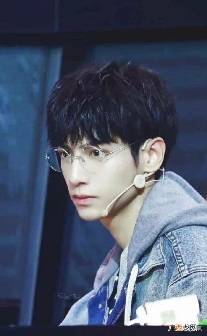 罗云熙男友，王一博罗云熙这样的电竞男主脸男友