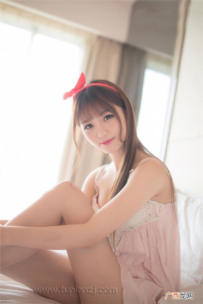 如何聊天找话题，怎样和女孩聊天找话题