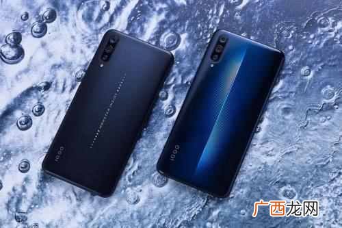 2019什么手机性价比高又好用（现在国内这4款值得