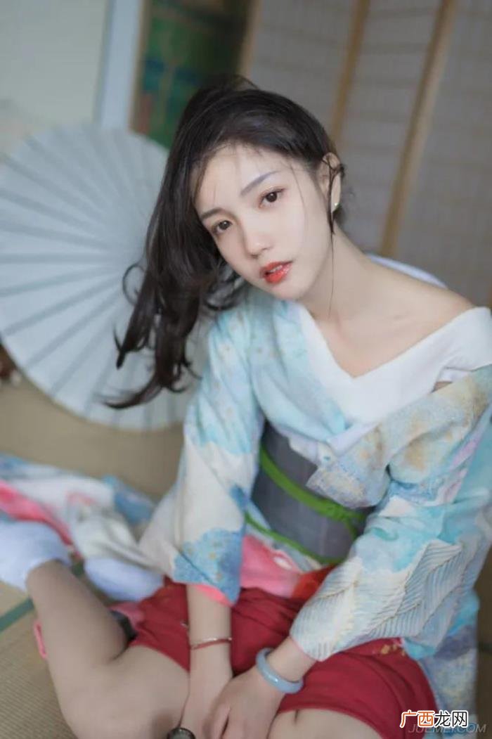 哄女朋友睡觉的睡前故事 怎样哄女孩子睡觉