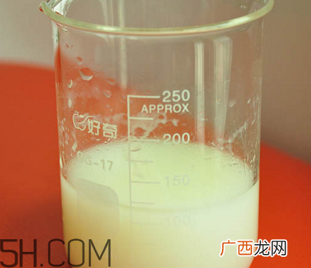 dhc卸妆油的乳化效果好吗 dhc卸妆油卸彩妆效果测评