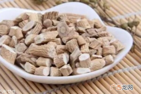 板蓝根的成份有什么呢板蓝根有什么作用呢