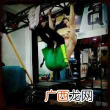 马甲线是什么意思(马甲线和人鱼线有什么区别