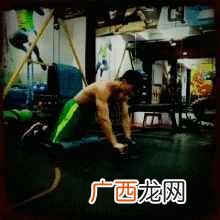 马甲线是什么意思(马甲线和人鱼线有什么区别