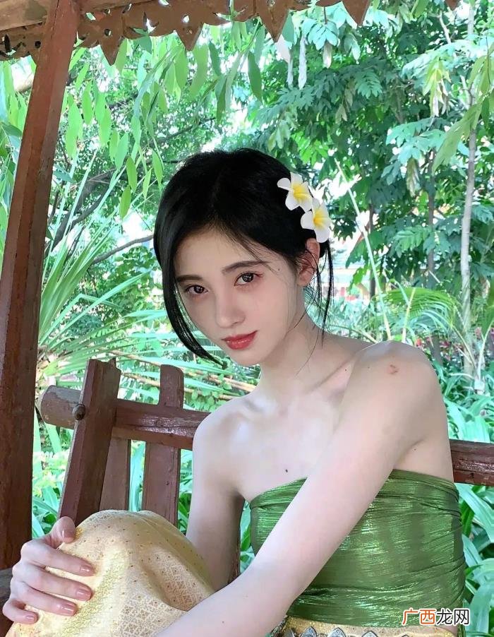 鞠婧祎生日，中国四千年一遇美女鞠婧祎生日双面造型曝光
