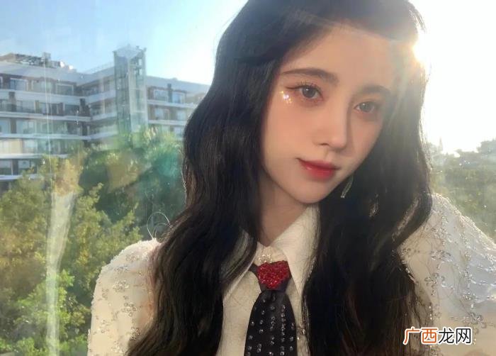鞠婧祎生日，中国四千年一遇美女鞠婧祎生日双面造型曝光
