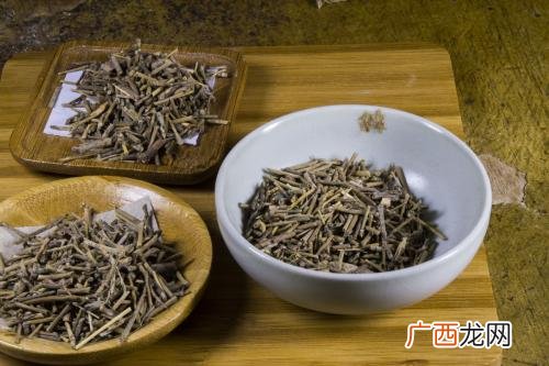 麻黄有什么功效麻黄素和麻黄碱有什么区别呢