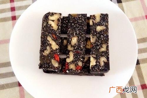 吃固元膏要注意什么固元膏什么时候吃好
