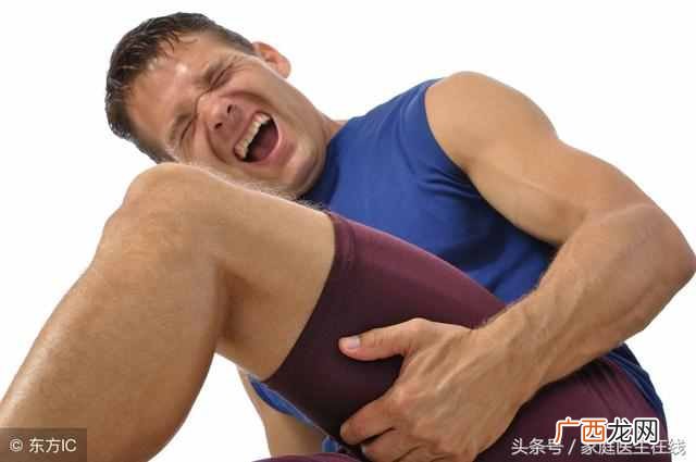 脚抽筋是什么原因引起的（教你几个缓解抽筋症