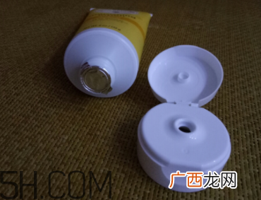 小蜜蜂润肤露怎么样？小蜜蜂润肤露好用吗？