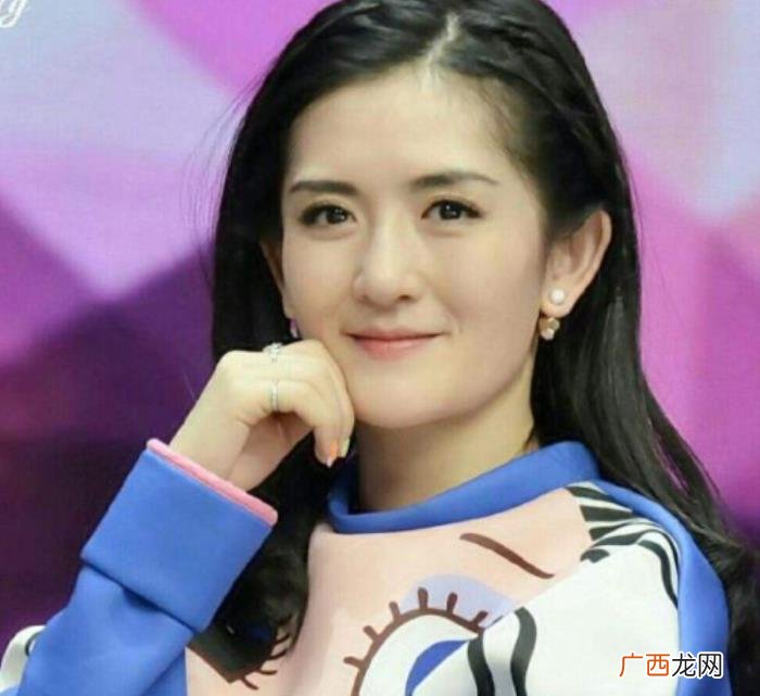 张含韵座驾,谢娜、赵丽颖、古力娜扎的座驾都不如她的座驾高调