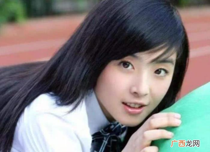 张含韵座驾,谢娜、赵丽颖、古力娜扎的座驾都不如她的座驾高调