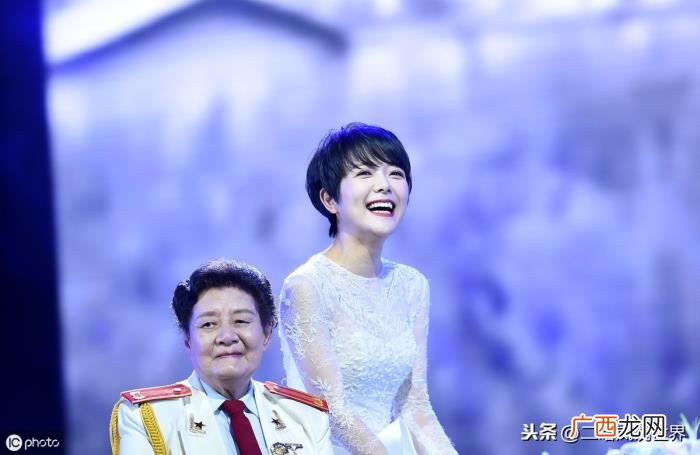 杨千嬅杨幂,杨幂32岁、杨蓉38岁、杨千嬅45岁