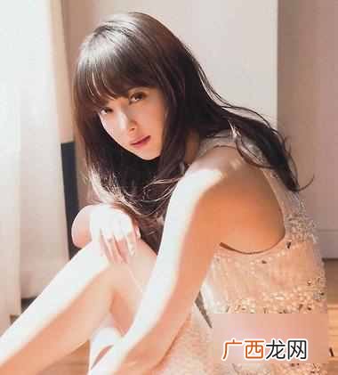 女生娃娃脸适合什么发型（推荐几款最适合的发