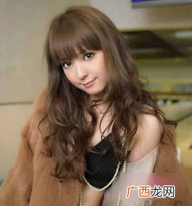 女生娃娃脸适合什么发型（推荐几款最适合的发
