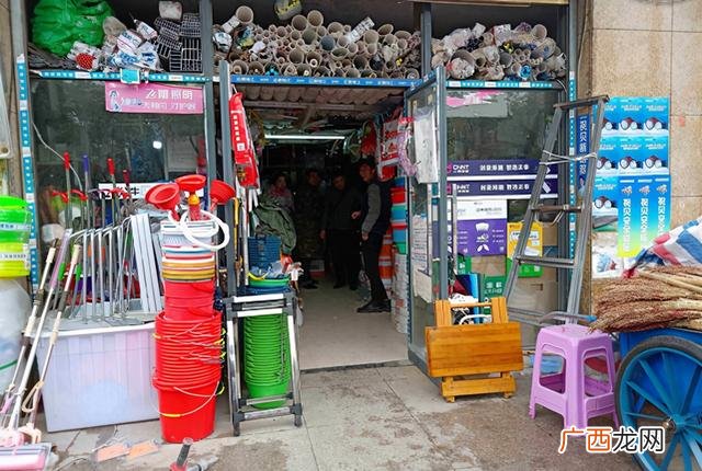 五金店利润一年赚多少 开个五金店大概需要多少钱
