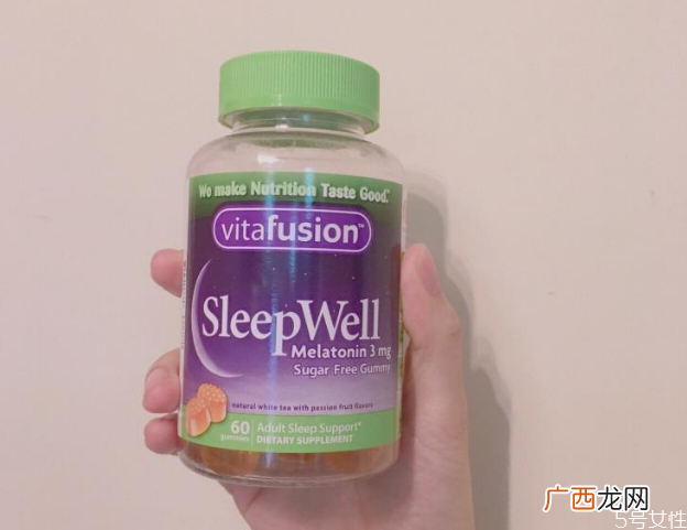褪黑素比安眠药安全吗安眠药和褪黑素哪个好