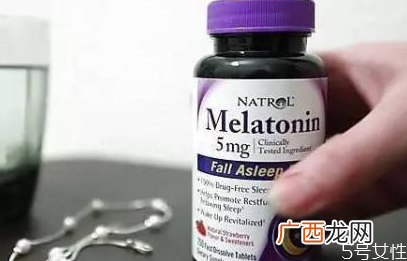 吃了褪黑素还是睡不着为什么吃褪黑素还失眠
