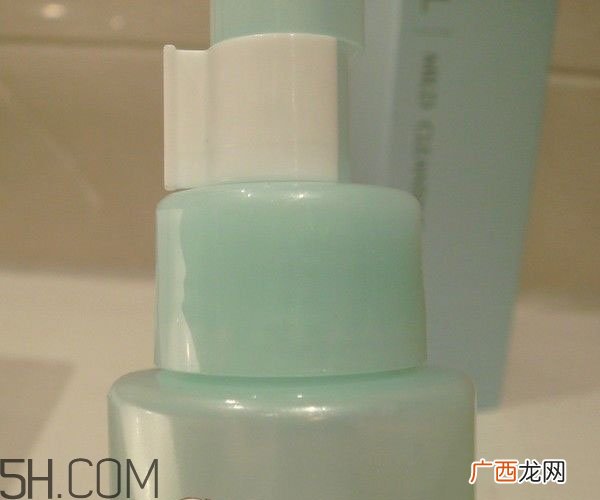 fancl卸妆油多少钱？fancl卸妆油真假辨别方法