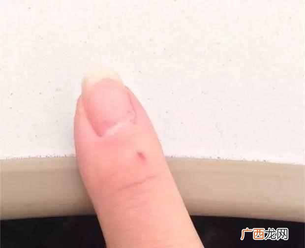 凡士林有什么成分 凡士林是什么东西