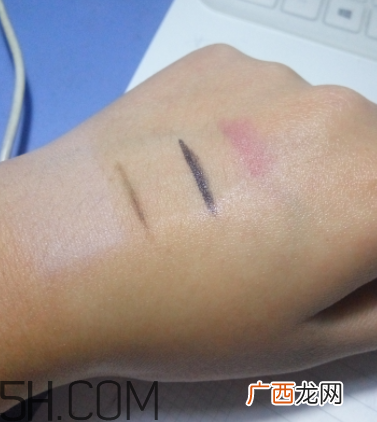 露得清洗卸洁颜露怎么样？露得清洗卸露能卸干净吗？