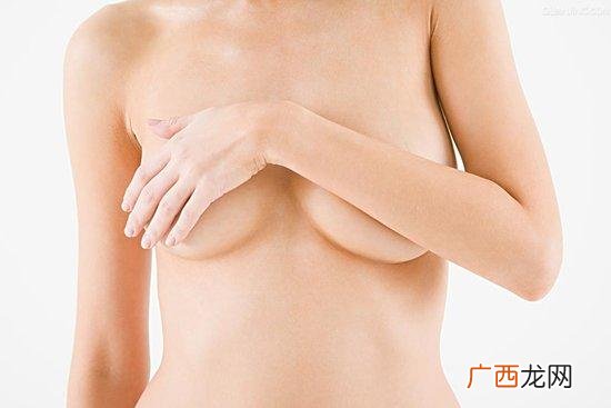 胸部要呼吸过度挤乳沟小心乳腺增生