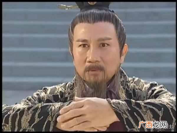 下一句是什么 奇货可居是什么意思