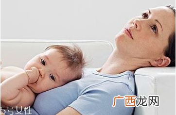 产后抑郁症的表现治疗产后忧郁症这样预防