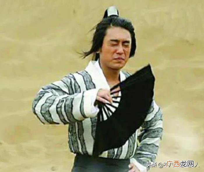 严宽颜值巅峰，严宽乔振宇颜值碾压