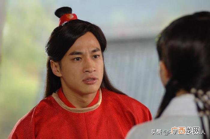 严宽颜值巅峰，严宽乔振宇颜值碾压