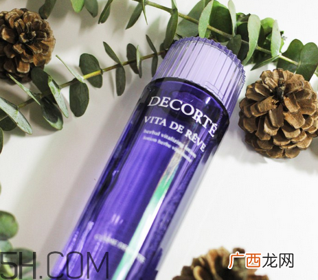 黛珂紫苏水具有抗炎作用吗?黛珂紫苏水适合多少岁?