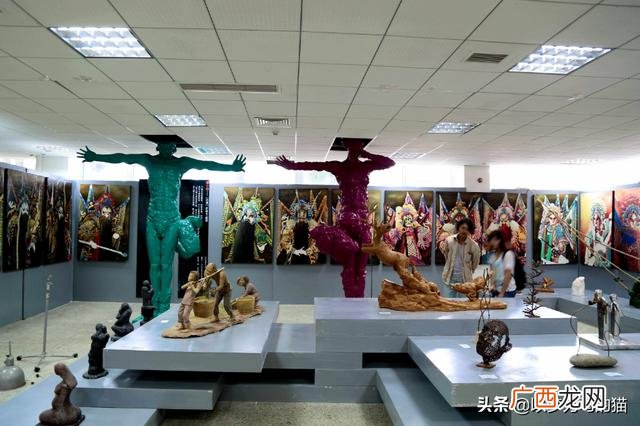 初中毕业学什么最吃香,2021年做什么行业前景好