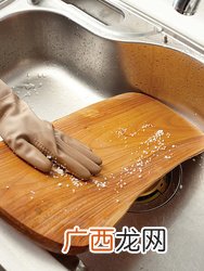 砧板上有异味怎么办4种材质不同清洁方法