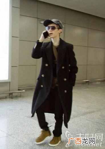 郭敬明为什么叫小四（郭敬明叫小四为什么和身