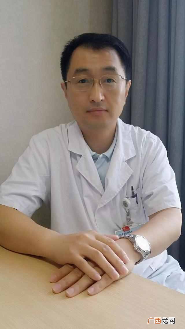 教你如何治疗灰指甲 灰指甲挂什么科