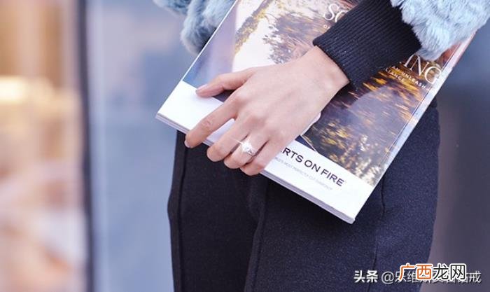 最详细男女戒指的戴法和意义 戒指的戴法和含义