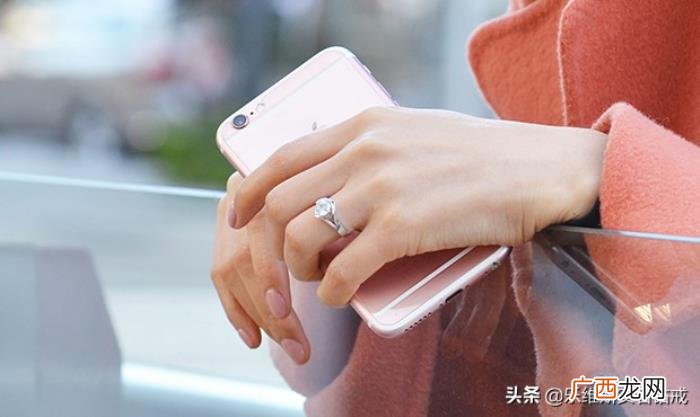 最详细男女戒指的戴法和意义 戒指的戴法和含义