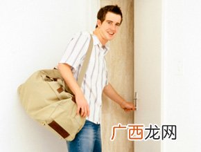 过年出国旅游需要注意什么