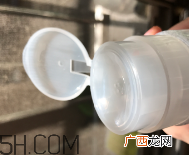露得清卸妆水好用吗？露得清卸妆水怎么样？