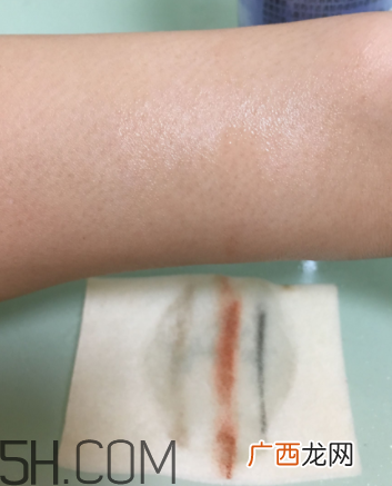 露得清卸妆水怎么用?露得清卸妆水多少钱?