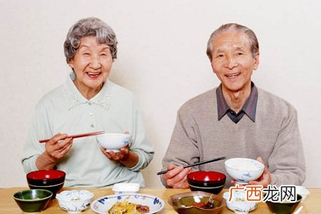 老了怕长胖吃的少8成长者体力衰弱
