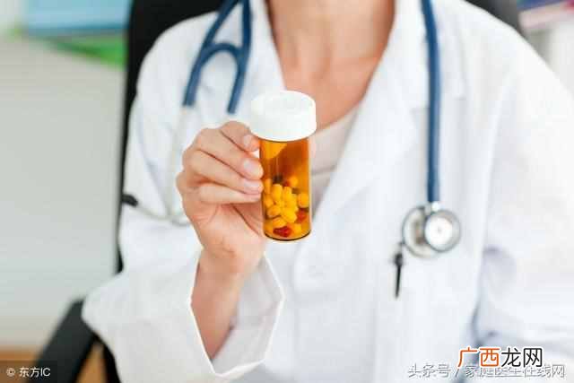 尿毒症是什么引起的(尿毒症有哪些症状及治疗
