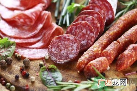红烧肉吃太多小心肠癌风险增加
